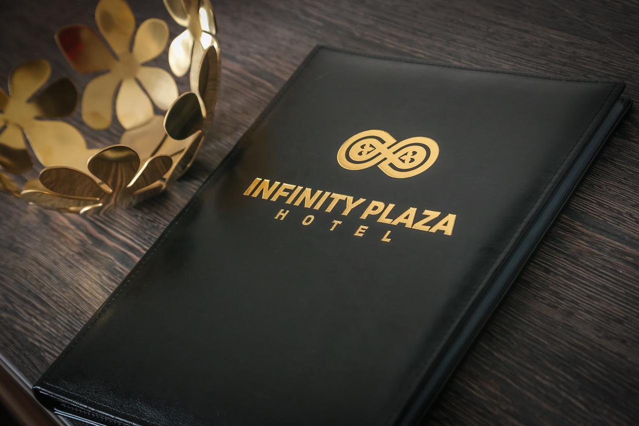 Infinity Plaza Hotel Atyraū Extérieur photo